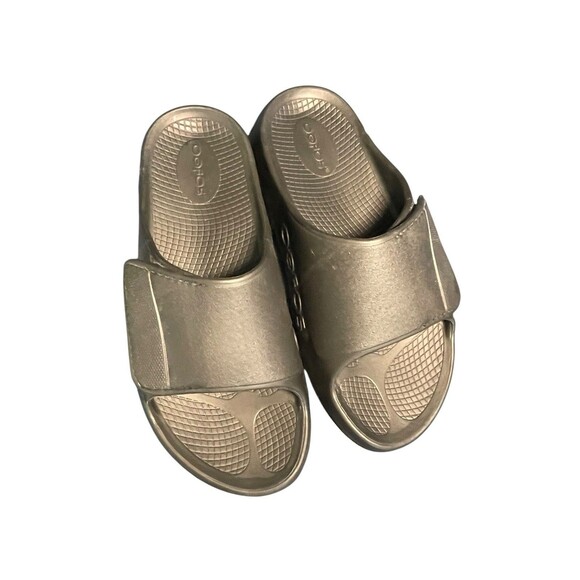Oofos Ooahh Sport Flex Recovery Slide Sandals Size: 41 (Men's 8 / Women's 10) - Picture 3 of 10